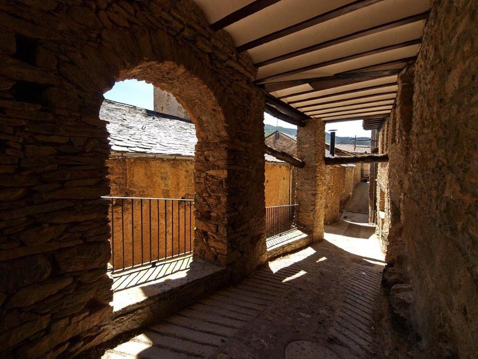 Casa rural Baró Tornafort Bagian luar foto